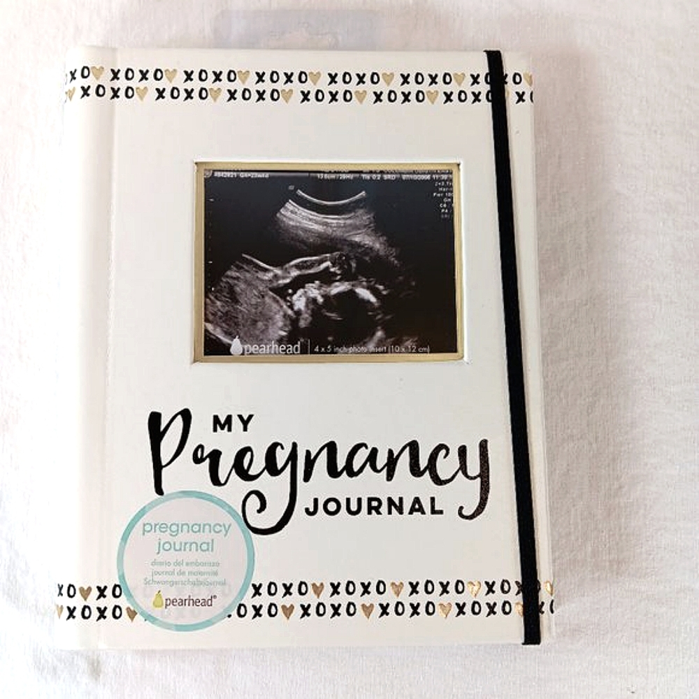 NWOT Pregnancy Memory Book Journal Baby Shower Maternity Gift